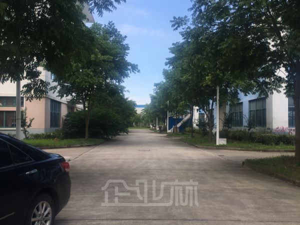 厂房正门图