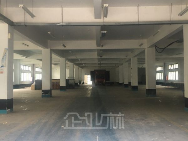 厂房正门图