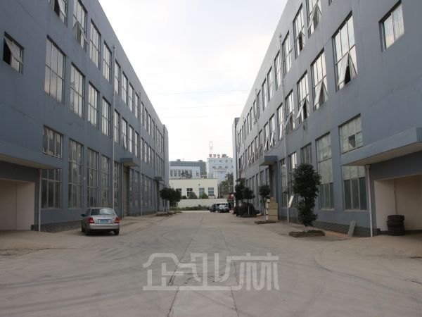 厂房正门图