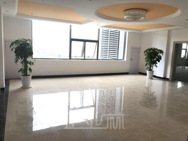 厂房正门图