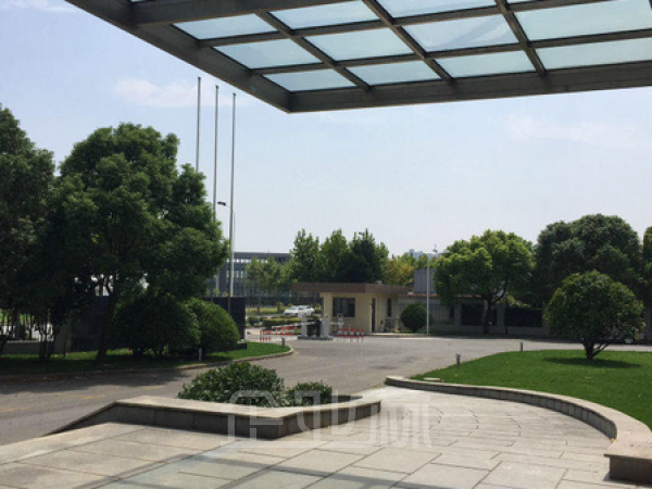 厂房正门图
