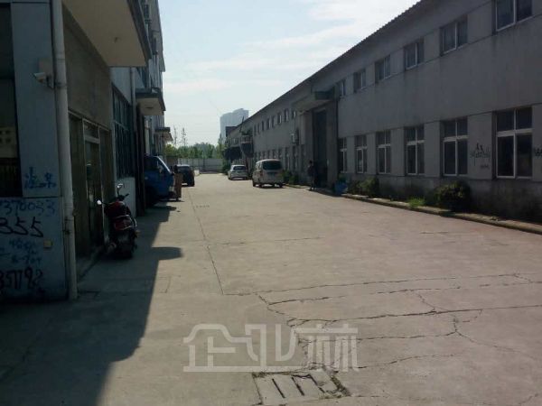 嘉兴秀洲6050平标准厂房出租    租金：1元/天/平米