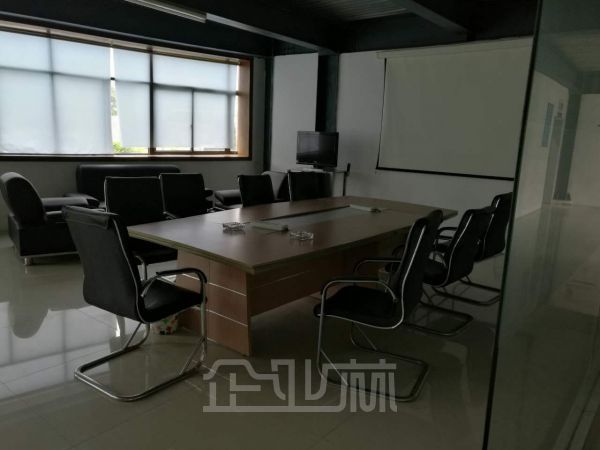厂房正门图