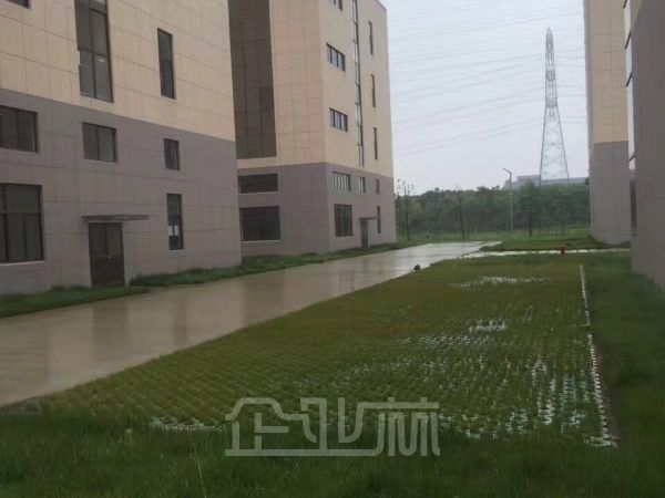 厂房正门图
