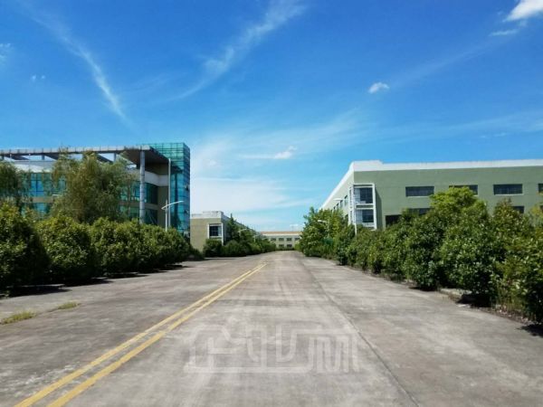 厂房正门图
