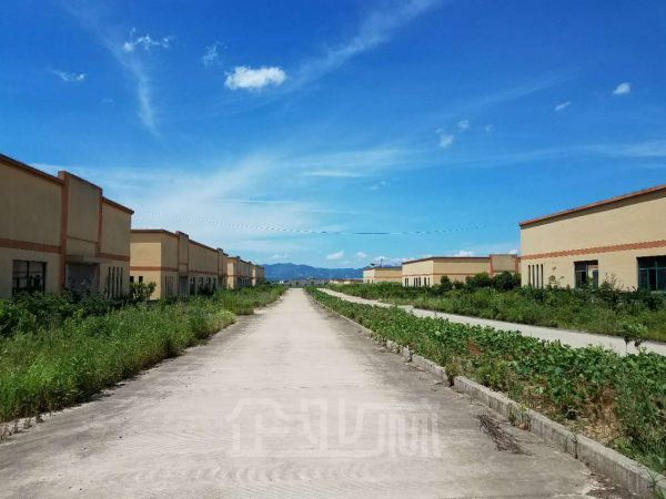 厂房正门图