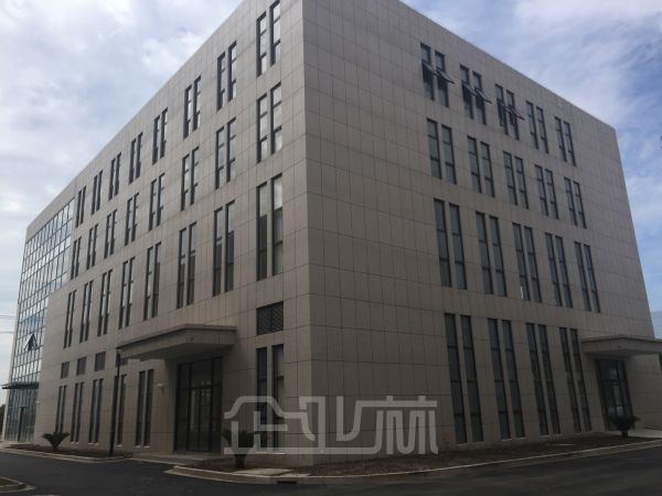 厂房正门图
