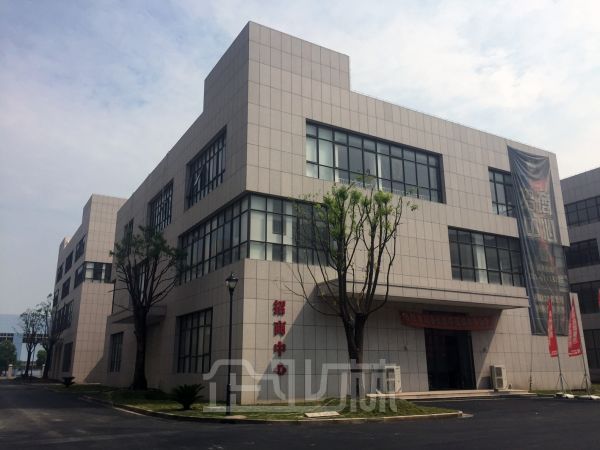 厂房正门图