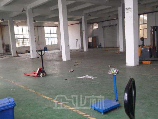 厂房正门图