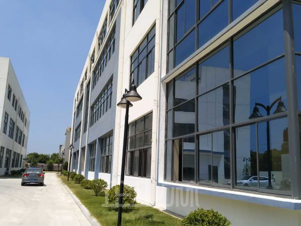 苏州工业园区唯亭附近6800平全新厂房出租