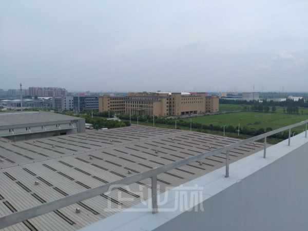 厂房正门图