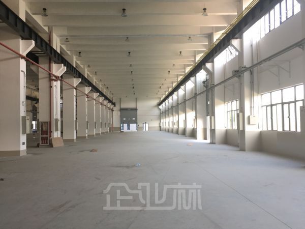 厂房正门图