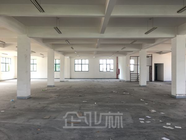 厂房正门图