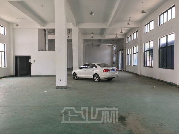 厂房正门图