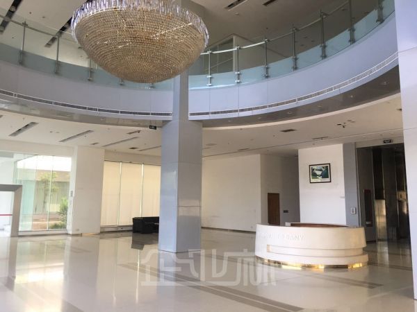 办公正门图