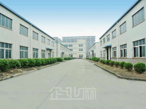 厂房正门图