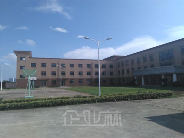 苏州相城区阳澄湖镇30亩土地8400平厂房出售