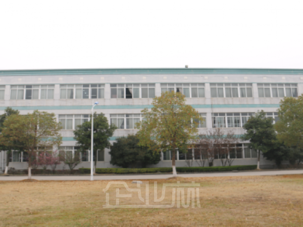 厂房正门图