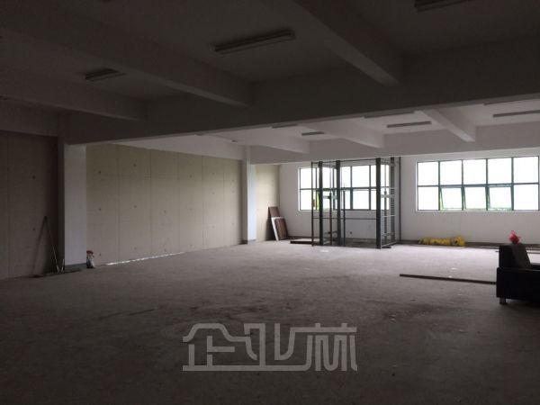厂房正门图