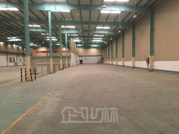 仓库正门图