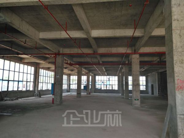 正地铁口，黄金地段，标准厂房仓库 办公楼 现房出售