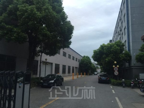 厂房正门图