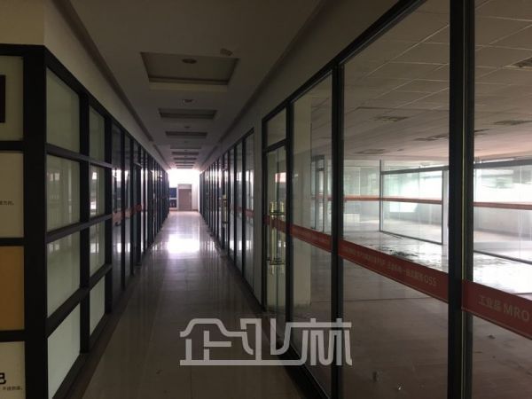 厂房正门图