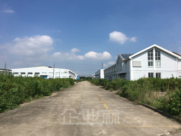 厂房正门图