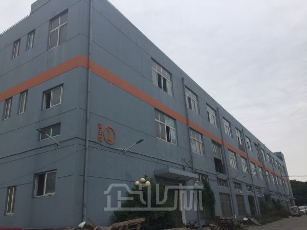 104版块 独栋三层4200平米