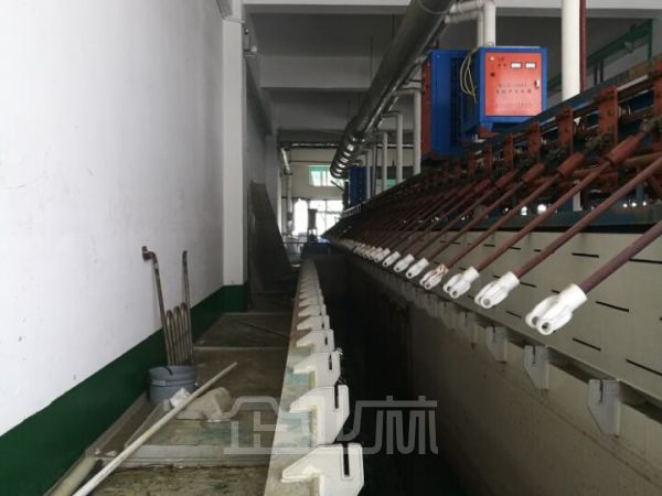 厂房正门图