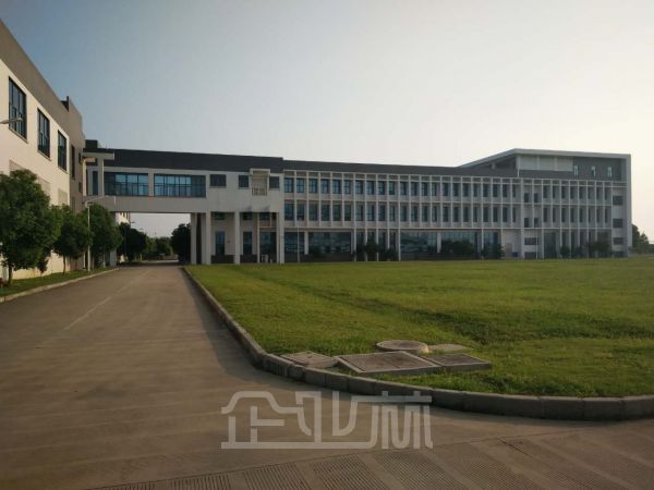 厂房正门图