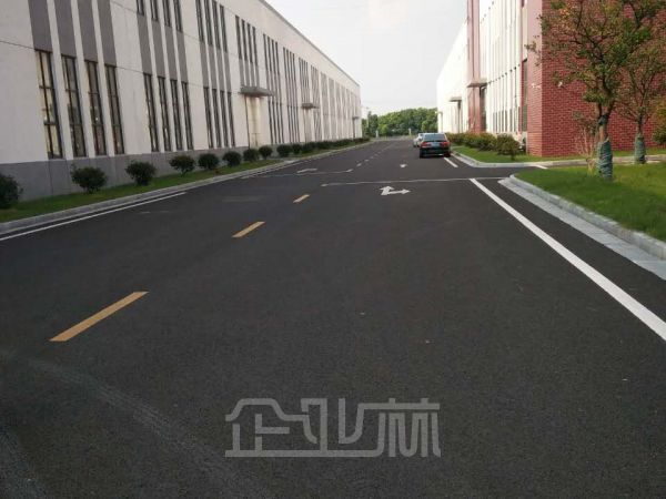无锡锡山单层厂房出租    租金180元/年/平米