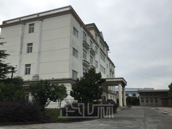 厂房正门图