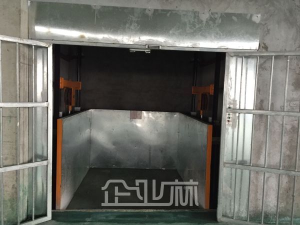 厂房正门图