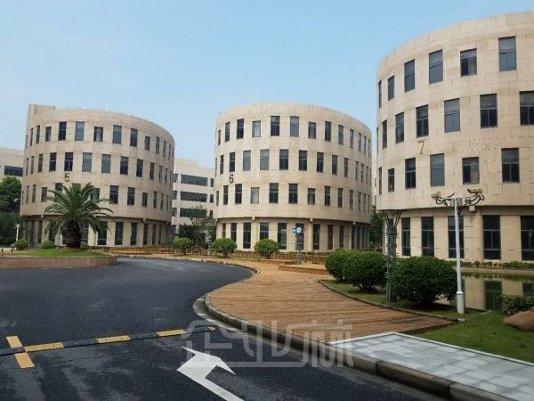 厂房正门图