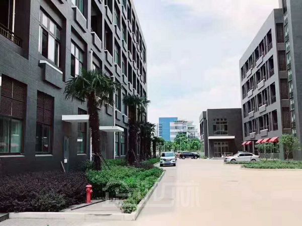 近地铁口1000平可分割有环评 接受中介