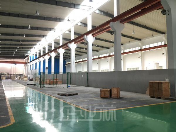 青浦工业区 砖混结构单层厂房7000平 10米