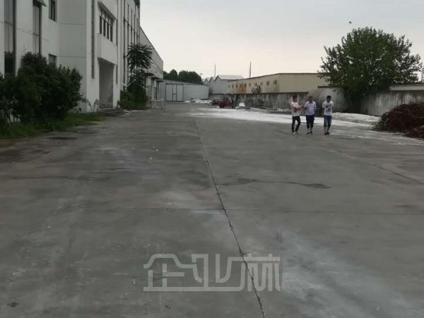 厂房正门图