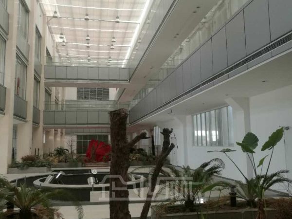 厂房正门图