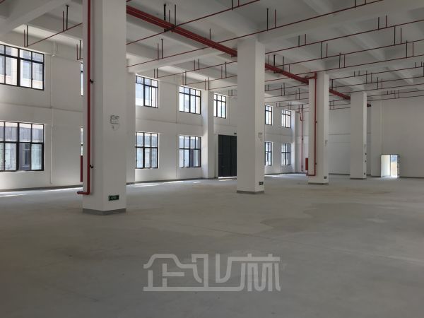 厂房正门图