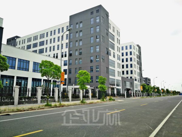 厂房正门图