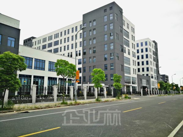 厂房正门图