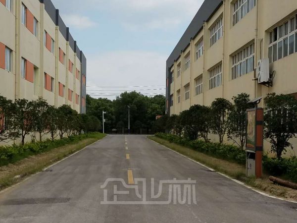 湖州市9000平方厂房低价出租