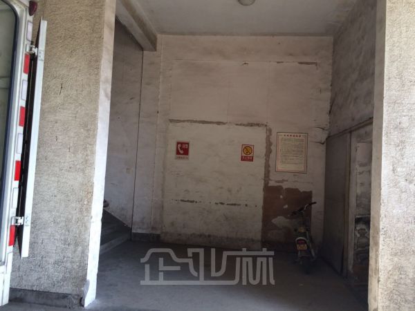厂房内饰图