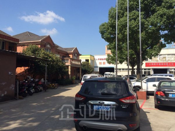 厂房内饰图