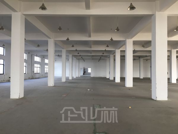 厂房正门图