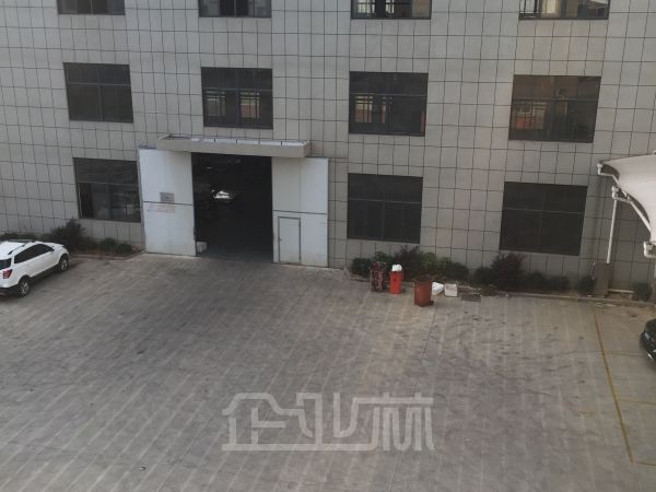 厂房正门图