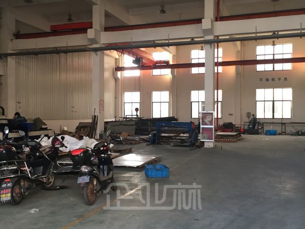 厂房正门图