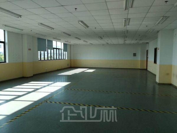 新区硕放机场附近厂房出租