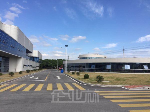 厂房正门图